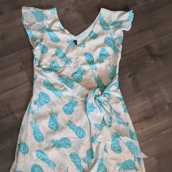 Design Lab Pineapple Print Wrap Dress - Picture 2 of 7